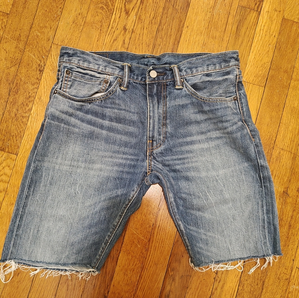 511 Levis Shorts Size 32 Dark Wash Blue Denim Cutoff Fringed Shorts